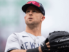 Ex-jogador dos Yankees, Brett Gardner, anuncia a morte de seu filho de 14 anos após doença repentina Brett Gardner jogou 14 temporadas na Major League Baseball, todas com o New York Yankees. Laurence Kesterson/AP